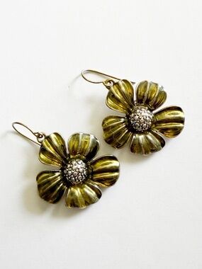 Floral Vintage Sliver Metal Tone Yellow Enamel Spring Dangle Earrings